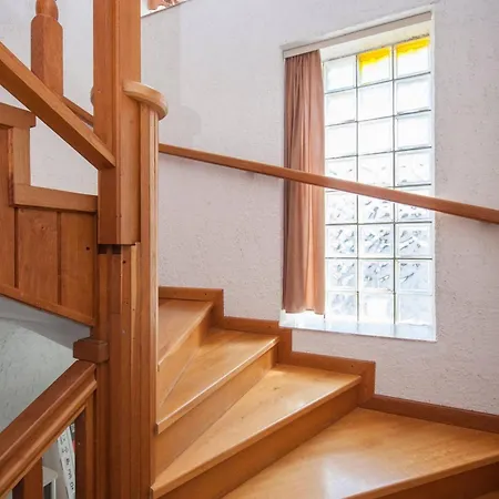 Πανσιόν Family & Mikelin 3*