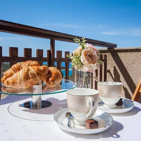 Family & Mikelin 3* Primošten